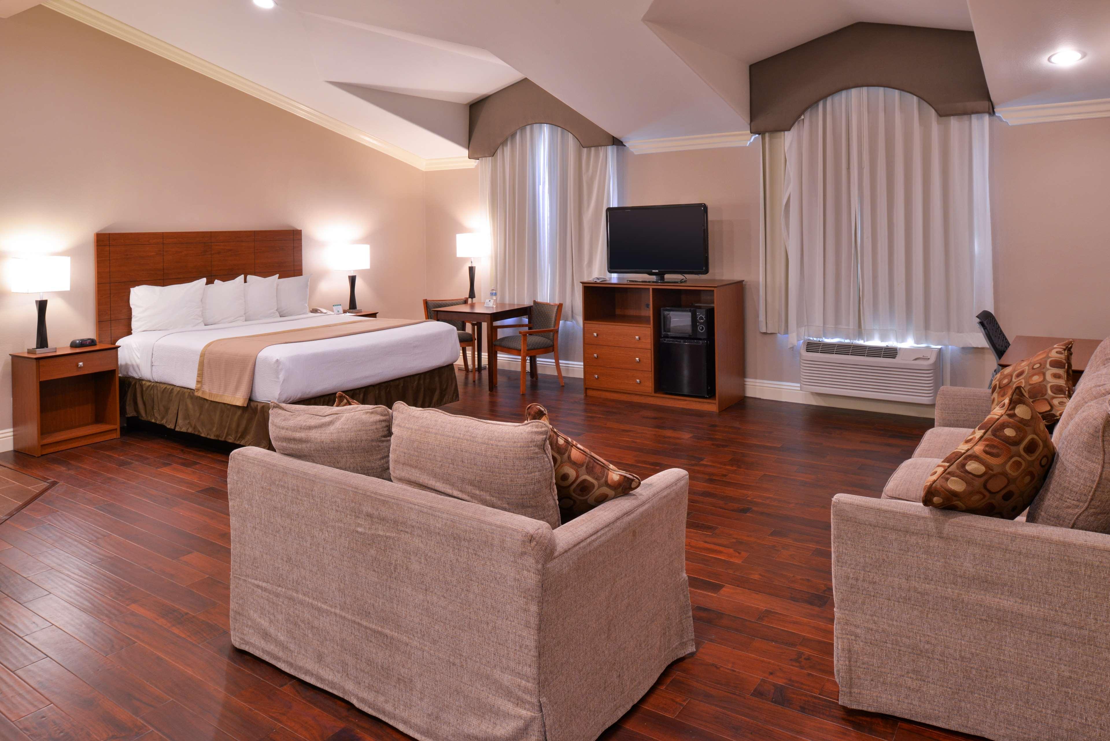 Best Western Oxnard Inn Buitenkant foto