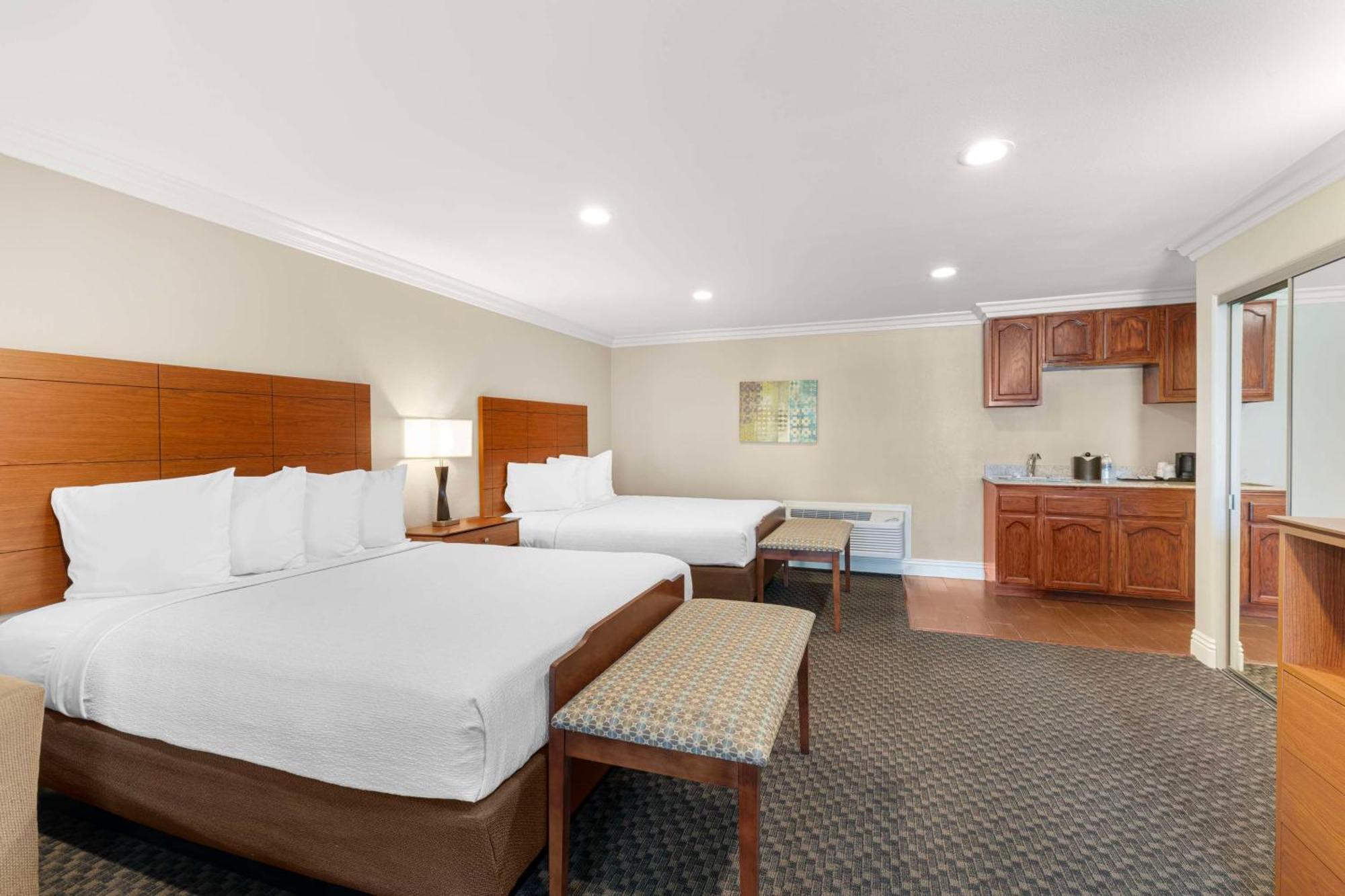 Best Western Oxnard Inn Buitenkant foto